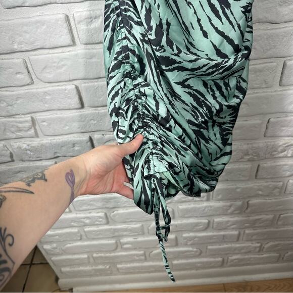 WAYF Leola Ruched Zebra Camisole Slip Dress Size XS - Picture 8 of 10